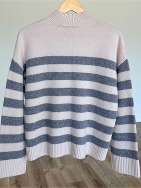 NWT! One Grey Day 100% Cashmere Striped Mock Neck Sweater XS Blush Gray Luxury
